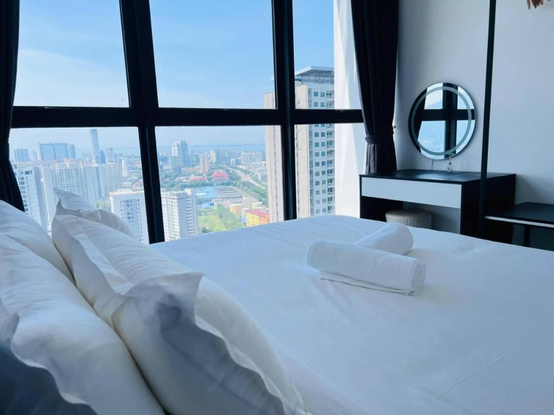 Urban Georgetown Penang - Affordable-cozy & Luxury - High-floor With Spectacular Sea And Penang Bridge View Apartment Jelutong